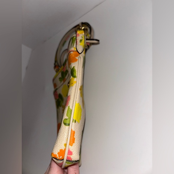Coach CC556 Floral Print Kitt Crossbody Handbag Multicolor Pebbled Leather - Picture 3 of 9